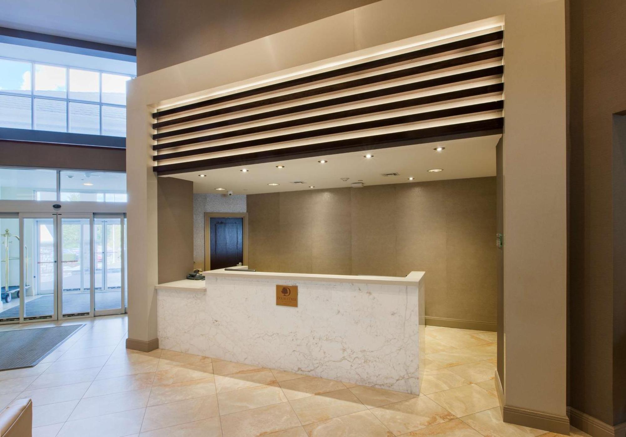 Doubletree By Hilton Nanuet Hotel Luaran gambar